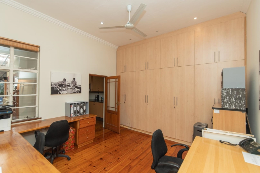 Commercial Property for Sale in Richmond Hill Eastern Cape